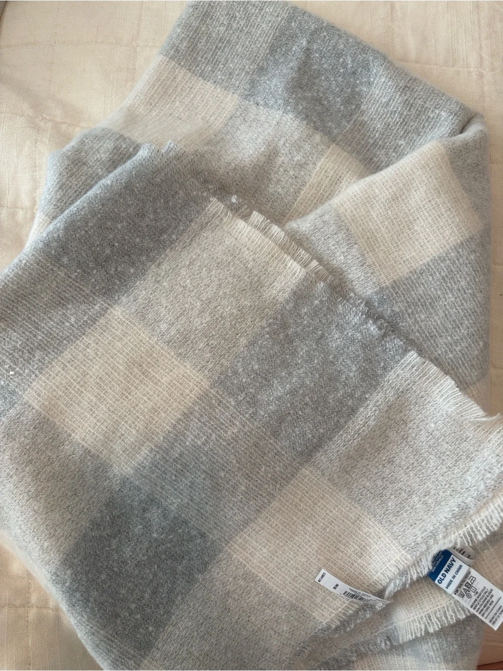 Old Navy Cream and Light Gray Plaid Fringe Scarf